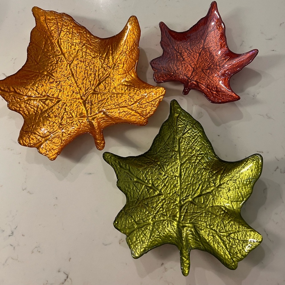 Decorative Metallic Leaf Trinket Dishes - Gold, Copper, Green